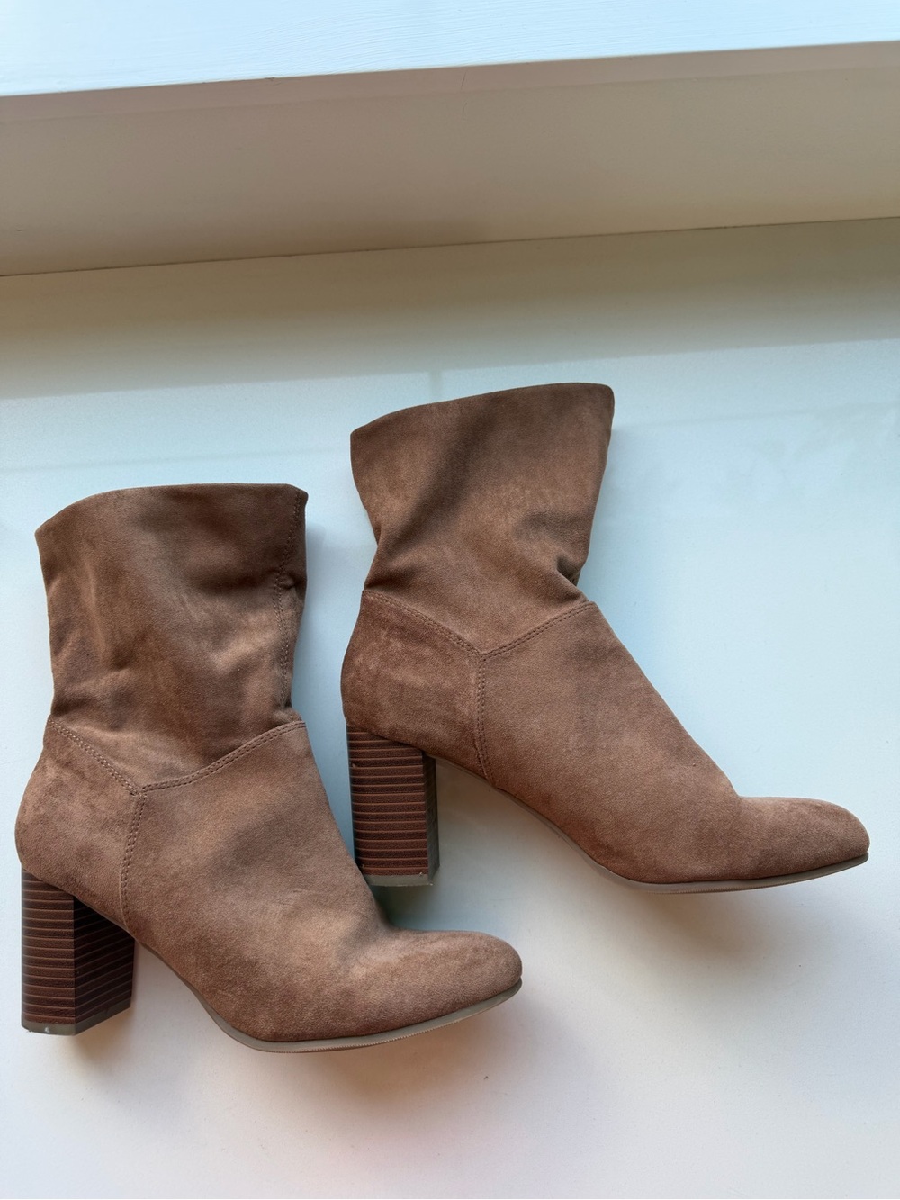 Suede Mid-Calf Block Heel Boots - Brown